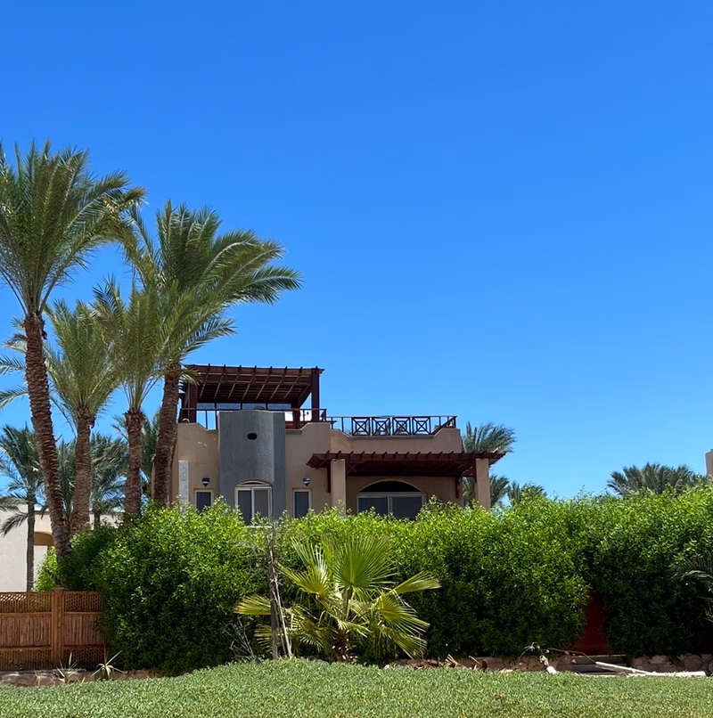 Private villa or all-inclusive resort in Sharm El Sheikh?